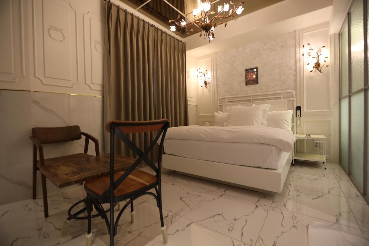 February Hotel Seongseo Daegu Buitenkant foto